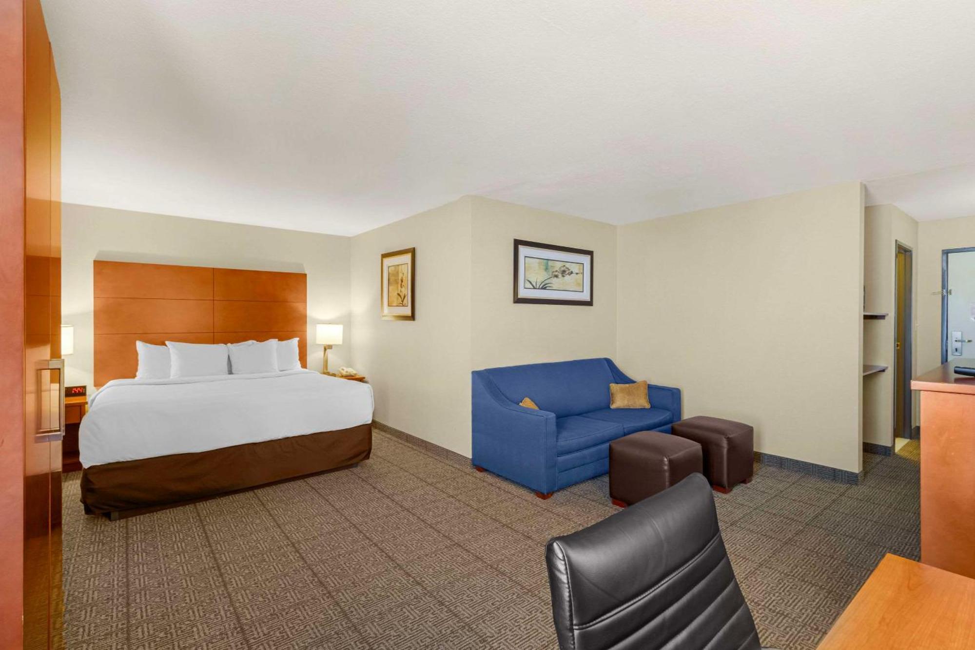Comfort Inn & Suites Near Fallon Naval Air Station Esterno foto