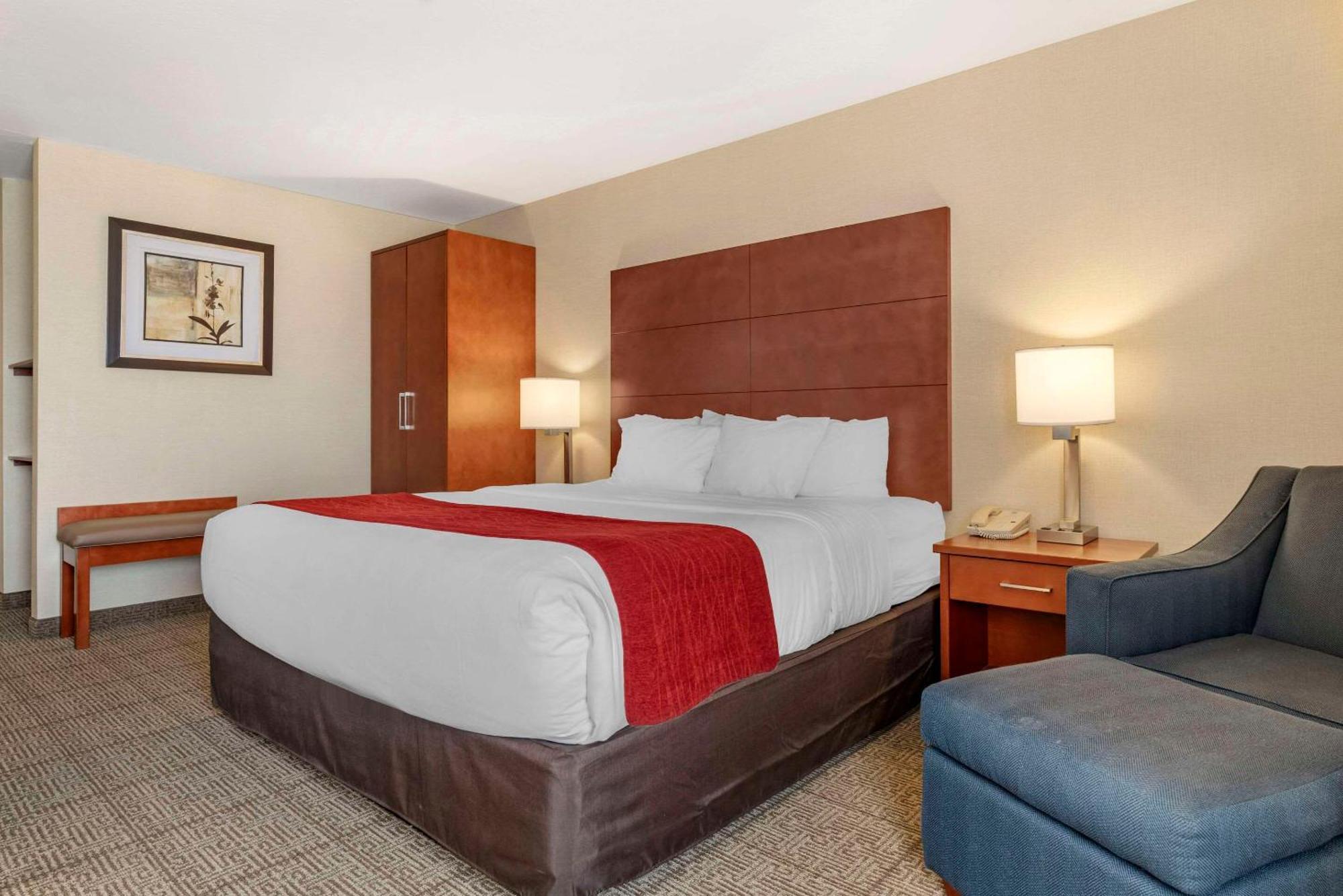 Comfort Inn & Suites Near Fallon Naval Air Station Esterno foto