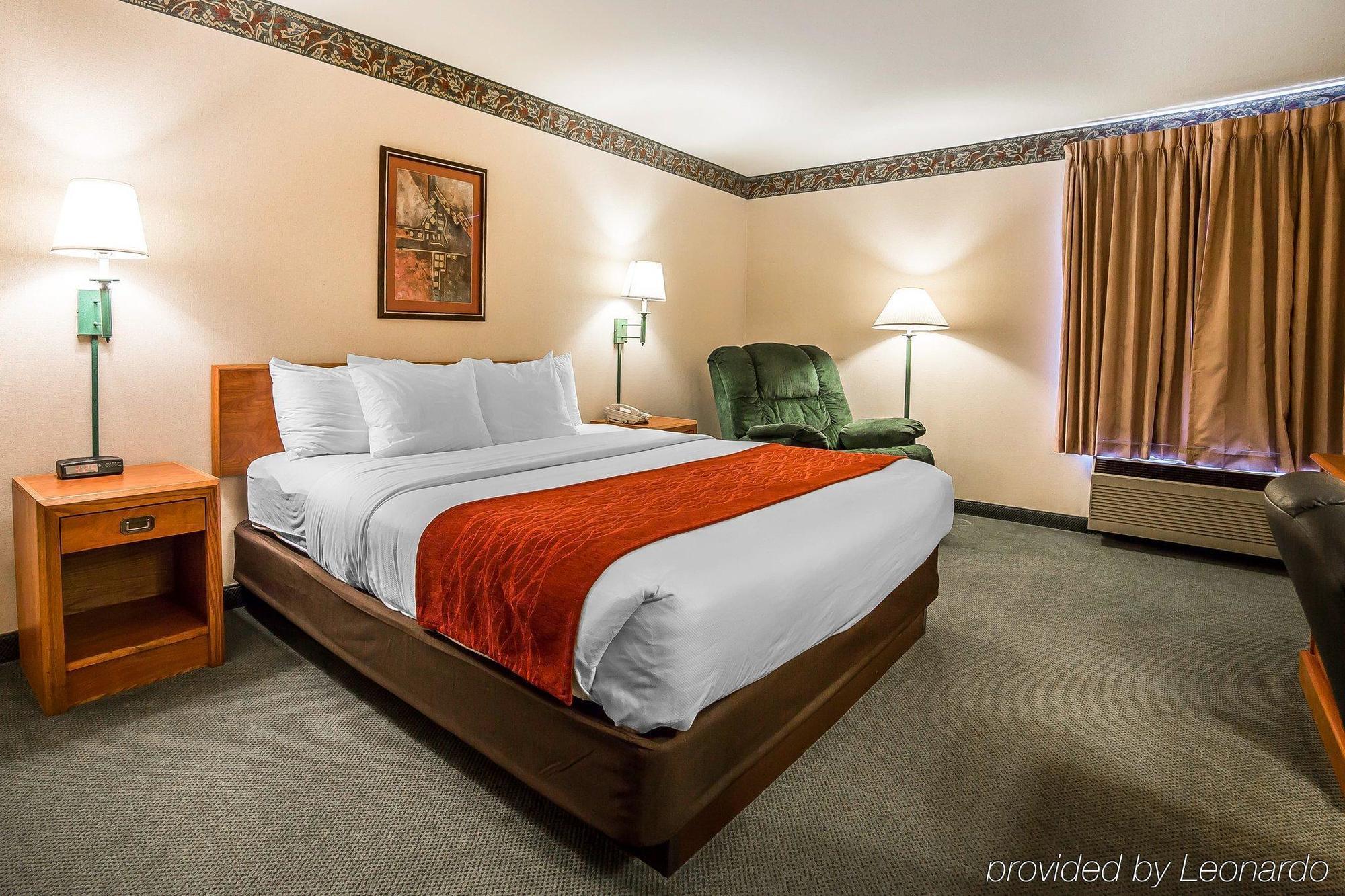 Comfort Inn & Suites Near Fallon Naval Air Station Esterno foto